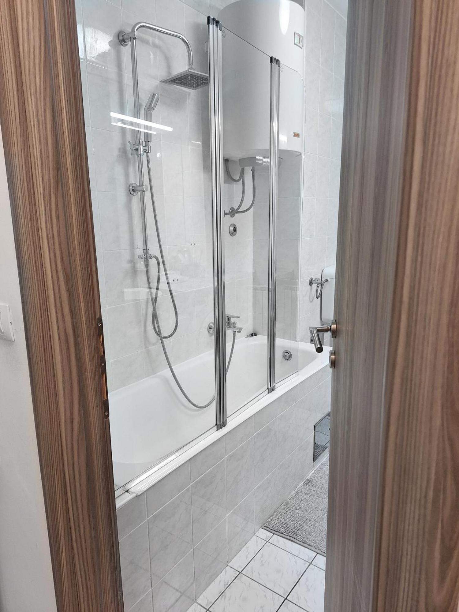 רייקה Apartment Nevera מראה חיצוני תמונה